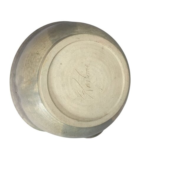 Artisan Made Pottery Mixing Bowl With Pour Spout Large 11W X 6D Signed - Picture 3 of 9